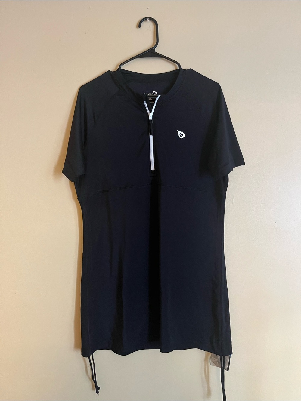 Baleaf Black Athletic Top with Red Logo Tag